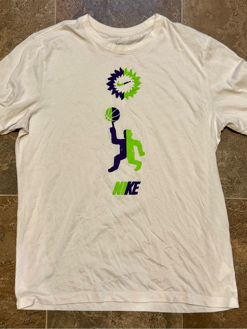NIKE BASKETBALL TEE